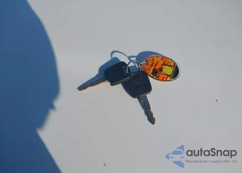 2000 Mercury Grand Marquis Ls z USA, uszkodzony, nr VIN 2MEFM75W5YX692949